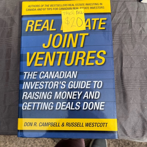 Books - Picture 3 of 5